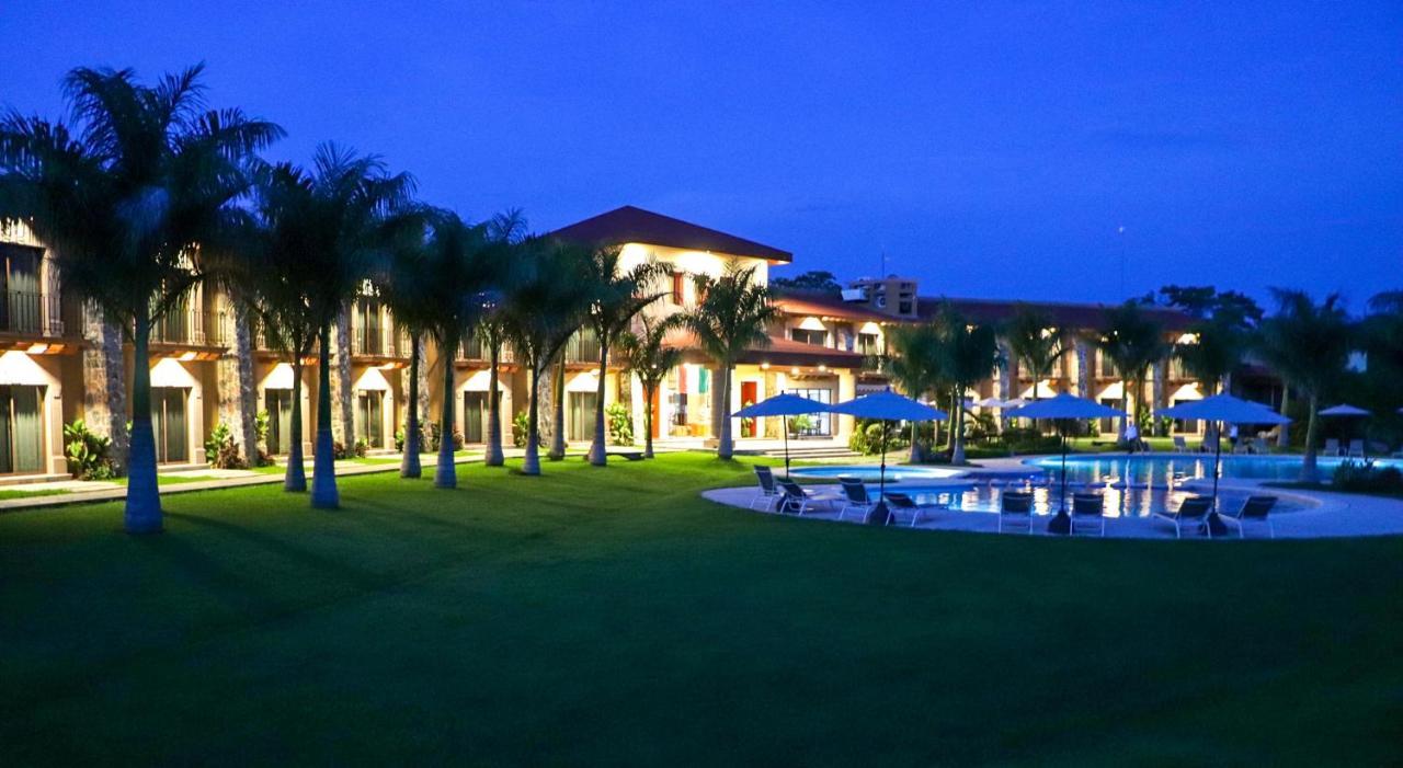 Hotel Real Inn Nuevo Morelos エクステリア 写真
