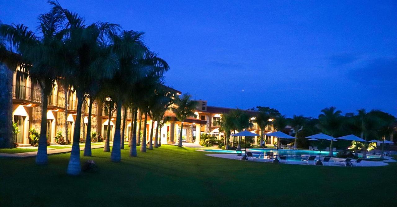 Hotel Real Inn Nuevo Morelos エクステリア 写真